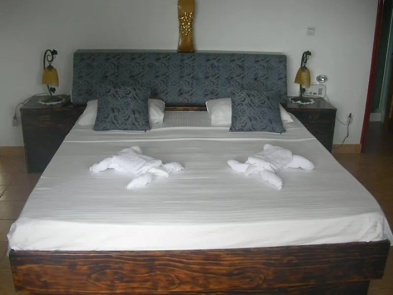 Divers Lodge Guest House Beau Vallon  Beau Vallon (Mahe)