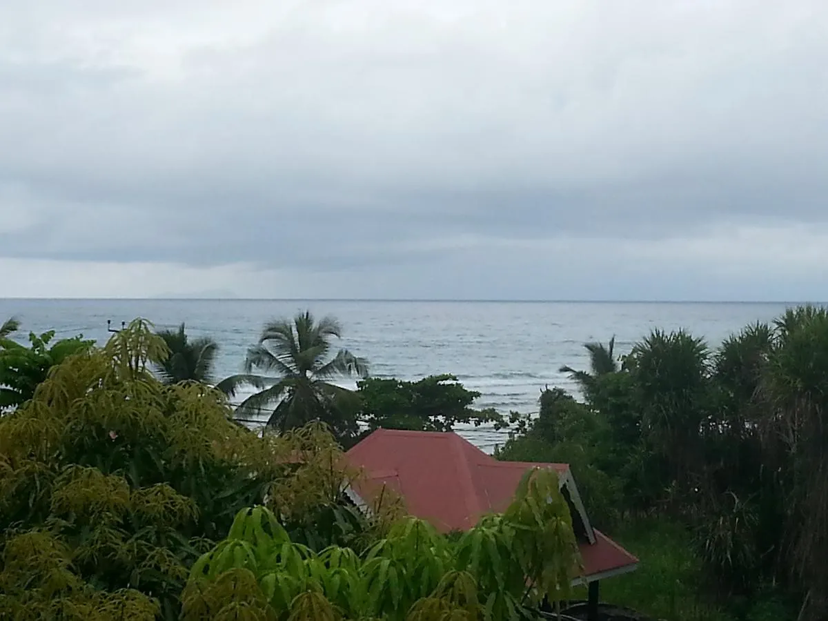 Divers Lodge Guest House Beau Vallon  Beau Vallon (Mahe)