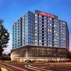 Hampton Inn&suites Teaneck/glenpointe Teaneck