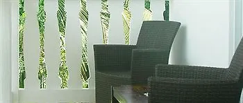 Bed & Breakfast Divers Lodge Guest House Beau Vallon