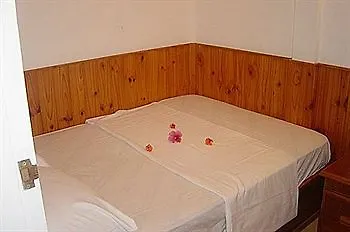 Divers Lodge Guest House Beau Vallon  Bed & Breakfast Beau Vallon (Mahe)
